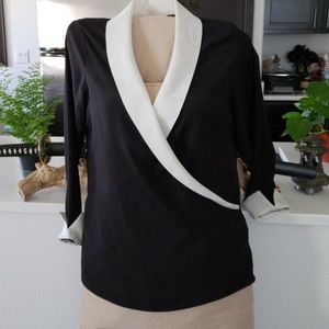 CALVIN KLEIN. Long sleeve formal blouse